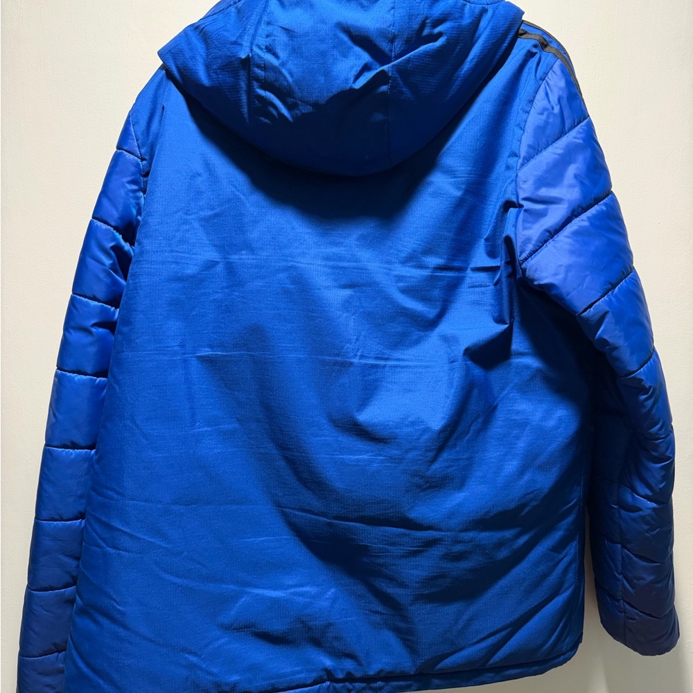 Manchester United Adidas Jacket - Picture 6 of 8